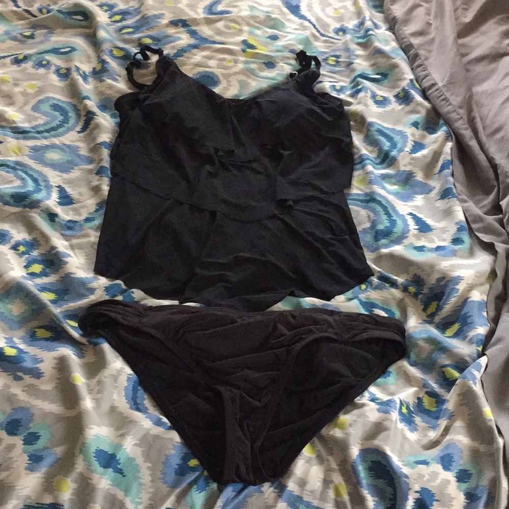 Black Tankini Top & Cute Black Bottoms